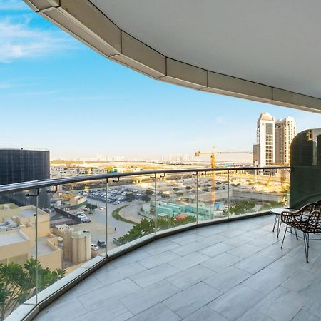 Fam Living - Rp Heights - 3 Mins Walk To Burj Khalifa & Dubai Mall Downtown Dubai Exterior foto