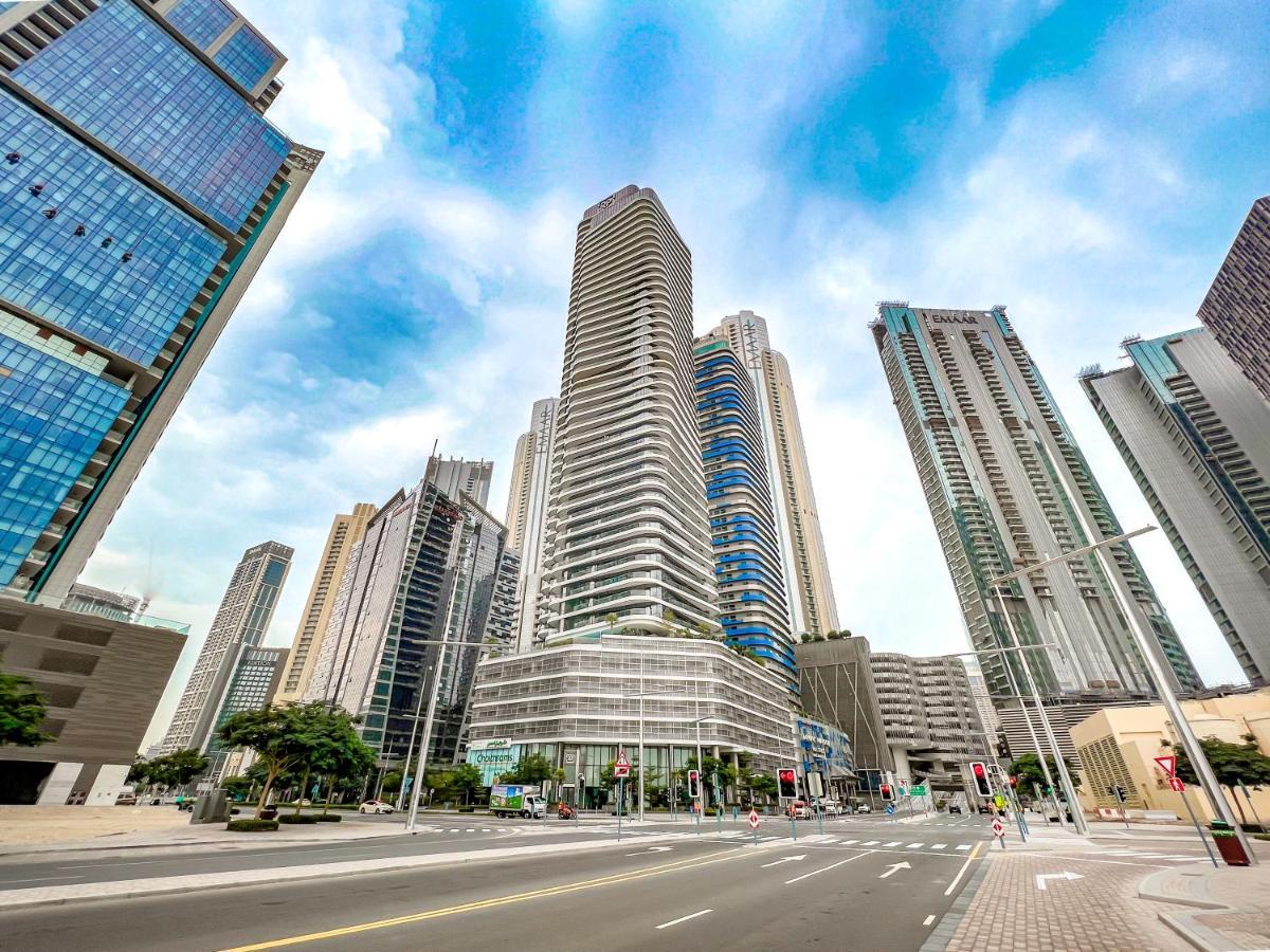 Fam Living - Rp Heights - 3 Mins Walk To Burj Khalifa & Dubai Mall Downtown Dubai Exterior foto