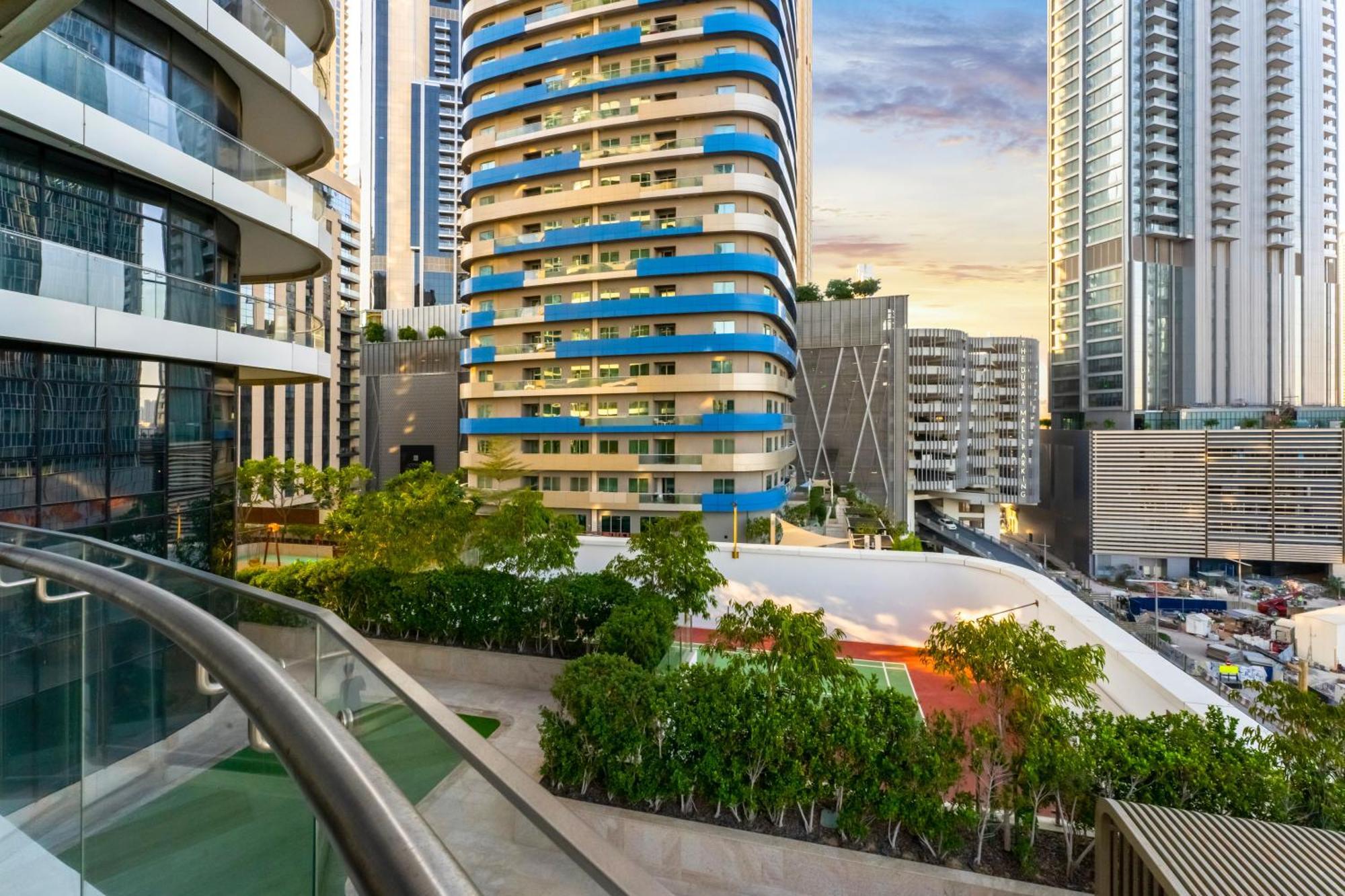 Fam Living - Rp Heights - 3 Mins Walk To Burj Khalifa & Dubai Mall Downtown Dubai Exterior foto